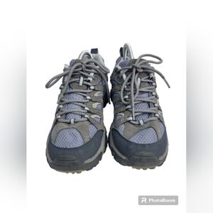 Merrell woman's Size 8.5 Baby blue and grey.  These are in great condition.